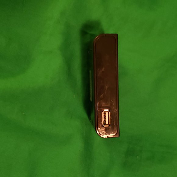 Plugable USB Switcher Tested Working - Picture 2 of 3